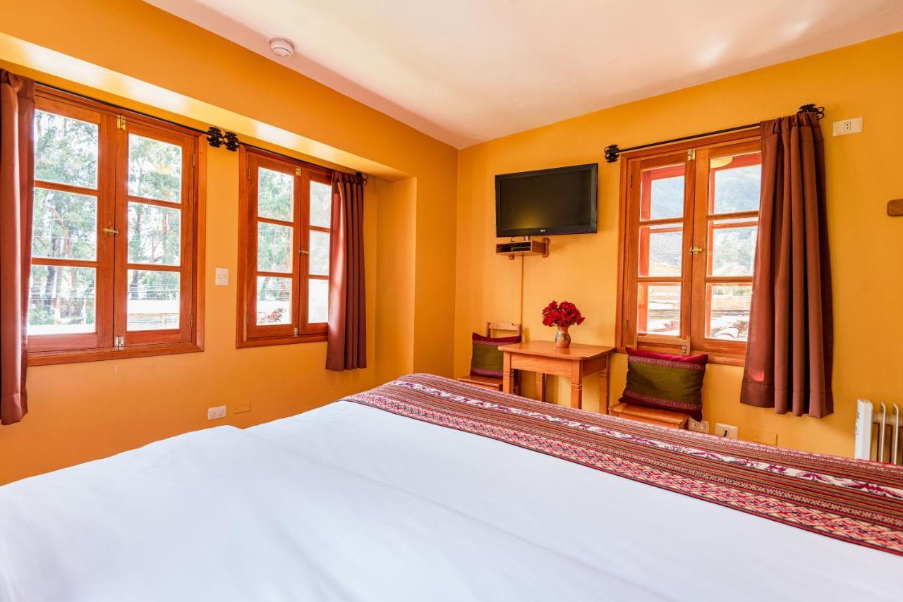 Hotel Pakaritampu Ollantaytambo Exteriér fotografie