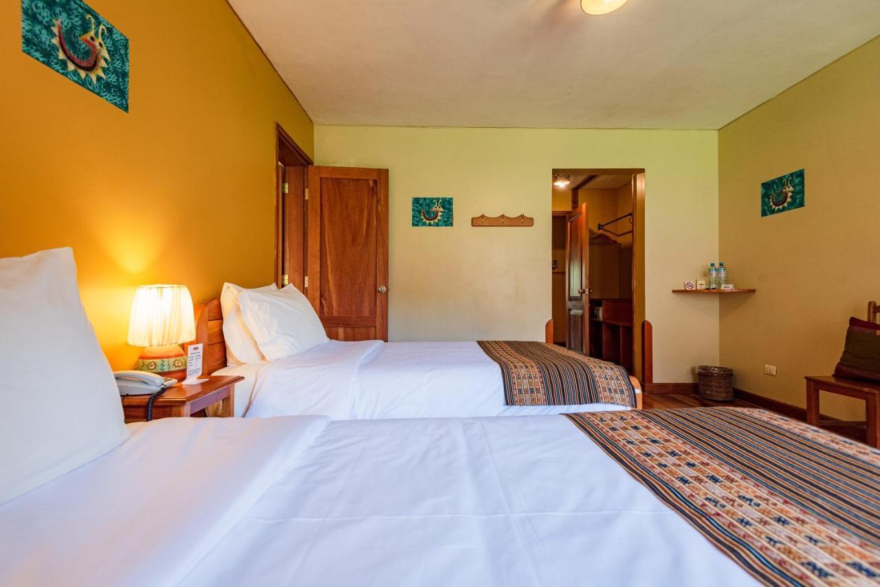 Hotel Pakaritampu Ollantaytambo Exteriér fotografie